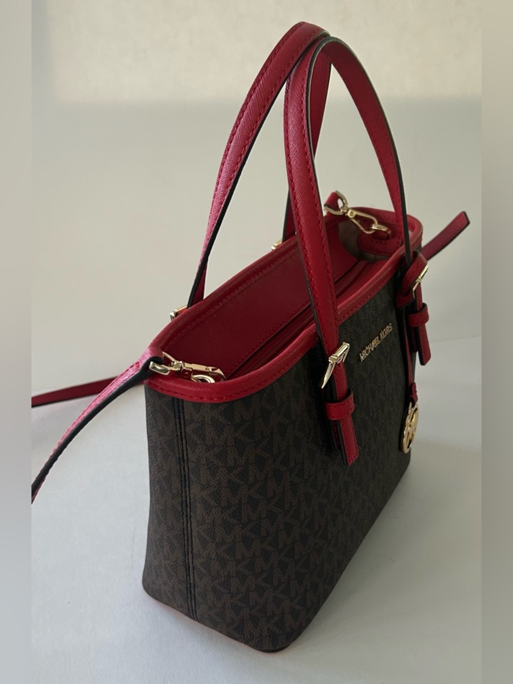Michael Kors Jet Set Brown Red Signature Tote Crossbody Bag Gold Hardware logo - Picture 4 of 11